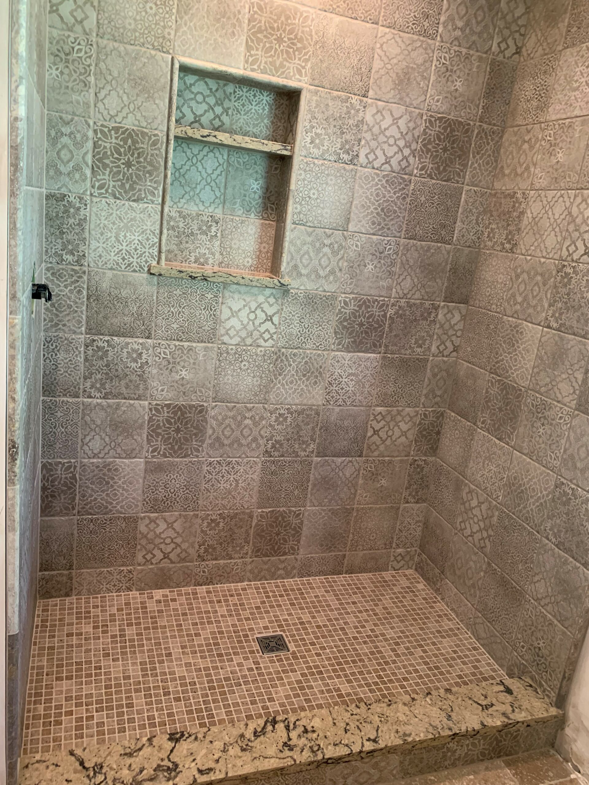 bathroom tile ideas